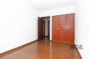 Cobertura com 452m², 5 dormitórios no bairro Moinhos de Vento em Porto Alegre para Alugar