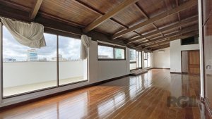 Cobertura com 452m², 5 dormitórios no bairro Moinhos de Vento em Porto Alegre para Alugar