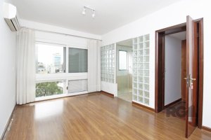 Cobertura com 452m², 5 dormitórios no bairro Moinhos de Vento em Porto Alegre para Alugar