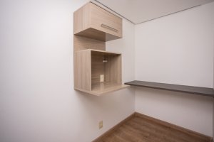 Salas/Conjuntos com 31m² no bairro Petrópolis em Porto Alegre para Alugar