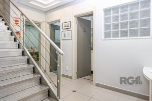 Loja com 130m² no bairro Moinhos de Vento em Porto Alegre para Alugar