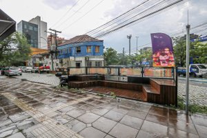 Loja com 130m² no bairro Moinhos de Vento em Porto Alegre para Alugar