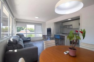 Apartamento com 125m², 2 dormitórios no bairro Partenon em Porto Alegre para Comprar