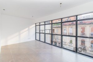 Predio com 360m² no bairro Centro Histórico em Porto Alegre para Alugar