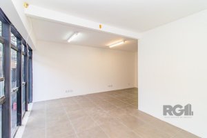 Prédio Comercial com 360m² no bairro Centro Histórico em Porto Alegre para Alugar