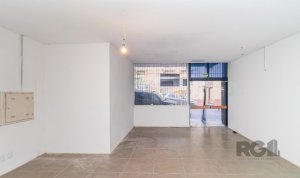 Prédio Comercial com 360m² no bairro Centro Histórico em Porto Alegre para Alugar