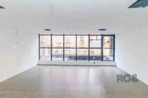 Prédio Comercial com 360m² no bairro Centro Histórico em Porto Alegre para Alugar