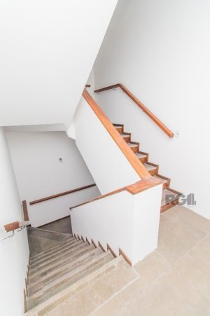 Prédio Comercial com 360m² no bairro Centro Histórico em Porto Alegre para Alugar