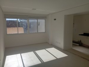 Apartamento com 70m², 2 dormitórios no bairro Higienópolis em Porto Alegre para Comprar