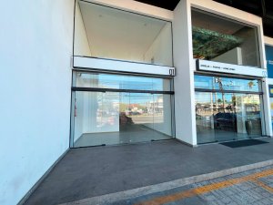 Loja com 115m² no bairro Navegantes em Porto Alegre para Alugar