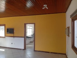 Casa comercial com 970m² no bairro Alto Petrópolis em Porto Alegre para Alugar