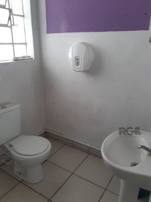 Loja com 250m² no bairro Petrópolis em Porto Alegre para Alugar