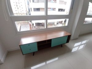 Apartamento com 65m², 1 dormitório no bairro Menino Deus em Porto Alegre para Alugar