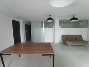 Apartamento com 65m², 1 dormitório no bairro Menino Deus em Porto Alegre para Alugar