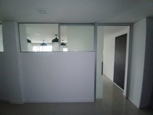 Apartamento com 65m², 1 dormitório no bairro Menino Deus em Porto Alegre para Alugar