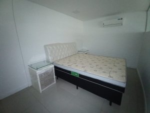 Apartamento com 65m², 1 dormitório no bairro Menino Deus em Porto Alegre para Alugar