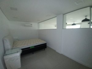 Apartamento com 65m², 1 dormitório no bairro Menino Deus em Porto Alegre para Alugar