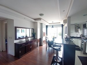 Apartamento com 70m², 2 dormitórios no bairro Jardim do Salso em Porto Alegre para Alugar