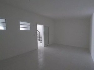 Prédio Comercial com 387m² no bairro Menino Deus em Porto Alegre para Alugar