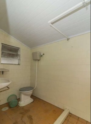 Loja com 132m² no bairro Azenha em Porto Alegre para Alugar