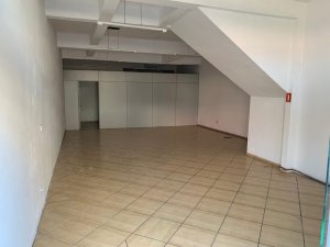 Loja com 123m² no bairro Sarandi em Porto Alegre para Alugar