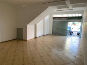 Loja com 123m² no bairro Sarandi em Porto Alegre para Alugar