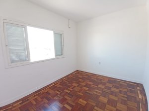 Apartamento com 77m², 2 dormitórios no bairro São João em Porto Alegre para Alugar