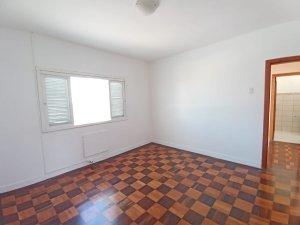 Apartamento com 77m², 2 dormitórios no bairro São João em Porto Alegre para Alugar