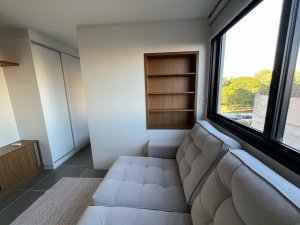 Apartamento com 45m², 1 dormitório no bairro Centro Histórico em Porto Alegre para Alugar