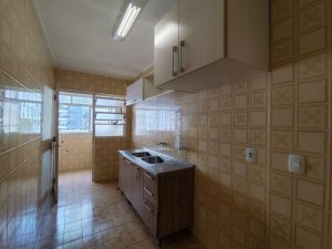 Apartamento com 71m², 2 dormitórios no bairro Petrópolis em Porto Alegre para Alugar