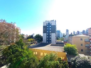 Apartamento com 80m², 2 dormitórios no bairro Petrópolis em Porto Alegre para Alugar