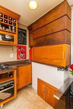 Cobertura com 185m², 2 dormitórios no bairro Petrópolis em Porto Alegre para Alugar