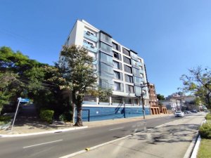 Apartamento com 130m², 3 dormitórios no bairro Petrópolis em Porto Alegre para Alugar