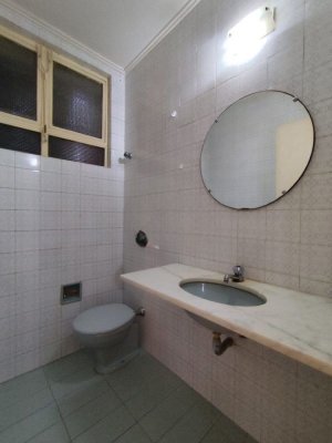 Apartamento com 130m², 3 dormitórios no bairro Petrópolis em Porto Alegre para Alugar