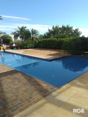 Apartamento com 45m², 1 dormitório no bairro Petrópolis em Porto Alegre para Alugar