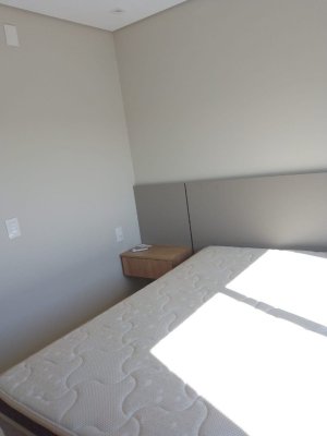 Apartamento com 45m², 1 dormitório no bairro Petrópolis em Porto Alegre para Alugar