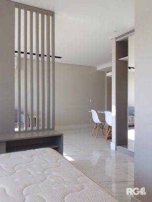Apartamento com 45m², 1 dormitório no bairro Petrópolis em Porto Alegre para Alugar