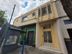 Apartamento com 90m², 1 dormitório no bairro Petrópolis em Porto Alegre para Alugar