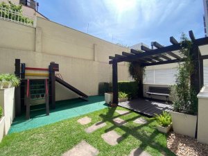 Apartamento com 98m², 2 dormitórios no bairro Petrópolis em Porto Alegre para Alugar