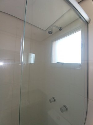 Apartamento com 98m², 2 dormitórios no bairro Petrópolis em Porto Alegre para Alugar