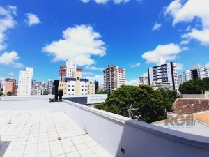 Apartamento com 75m², 2 dormitórios no bairro Petrópolis em Porto Alegre para Alugar