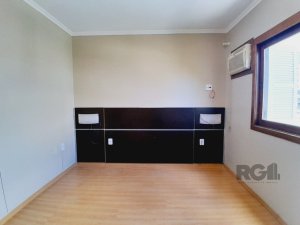 Apartamento com 75m², 2 dormitórios no bairro Petrópolis em Porto Alegre para Alugar