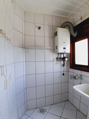 Apartamento com 75m², 2 dormitórios no bairro Petrópolis em Porto Alegre para Alugar