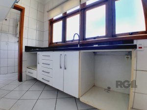 Apartamento com 75m², 2 dormitórios no bairro Petrópolis em Porto Alegre para Alugar