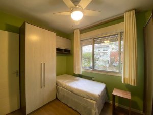Apartamento com 54m², 2 dormitórios no bairro Petrópolis em Porto Alegre para Alugar