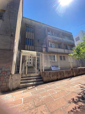 Apartamento com 93m², 2 dormitórios no bairro Petrópolis em Porto Alegre para Alugar