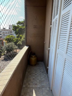 Apartamento com 93m², 2 dormitórios no bairro Petrópolis em Porto Alegre para Alugar