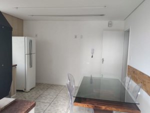 Apartamento com 93m², 2 dormitórios no bairro Petrópolis em Porto Alegre para Alugar