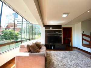 Cobertura com 350m², 4 dormitórios no bairro Petrópolis em Porto Alegre para Alugar