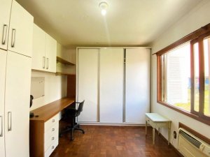 Cobertura com 350m², 4 dormitórios no bairro Petrópolis em Porto Alegre para Alugar